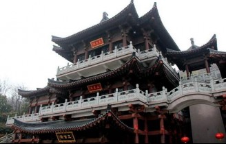 明敕真人传派碑