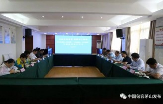 对标先进典型,学习时代楷模