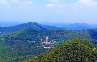 酹江月游句曲茅山