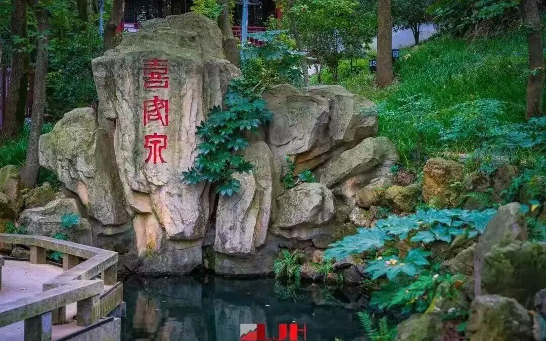 cde4fe3bdc25bced90f2354d2aa7ed4b.jpg